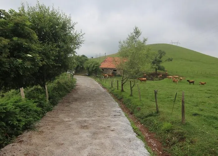 Сasa de vacaciones Casa Vacacional Valles Pasiegos Sandonana